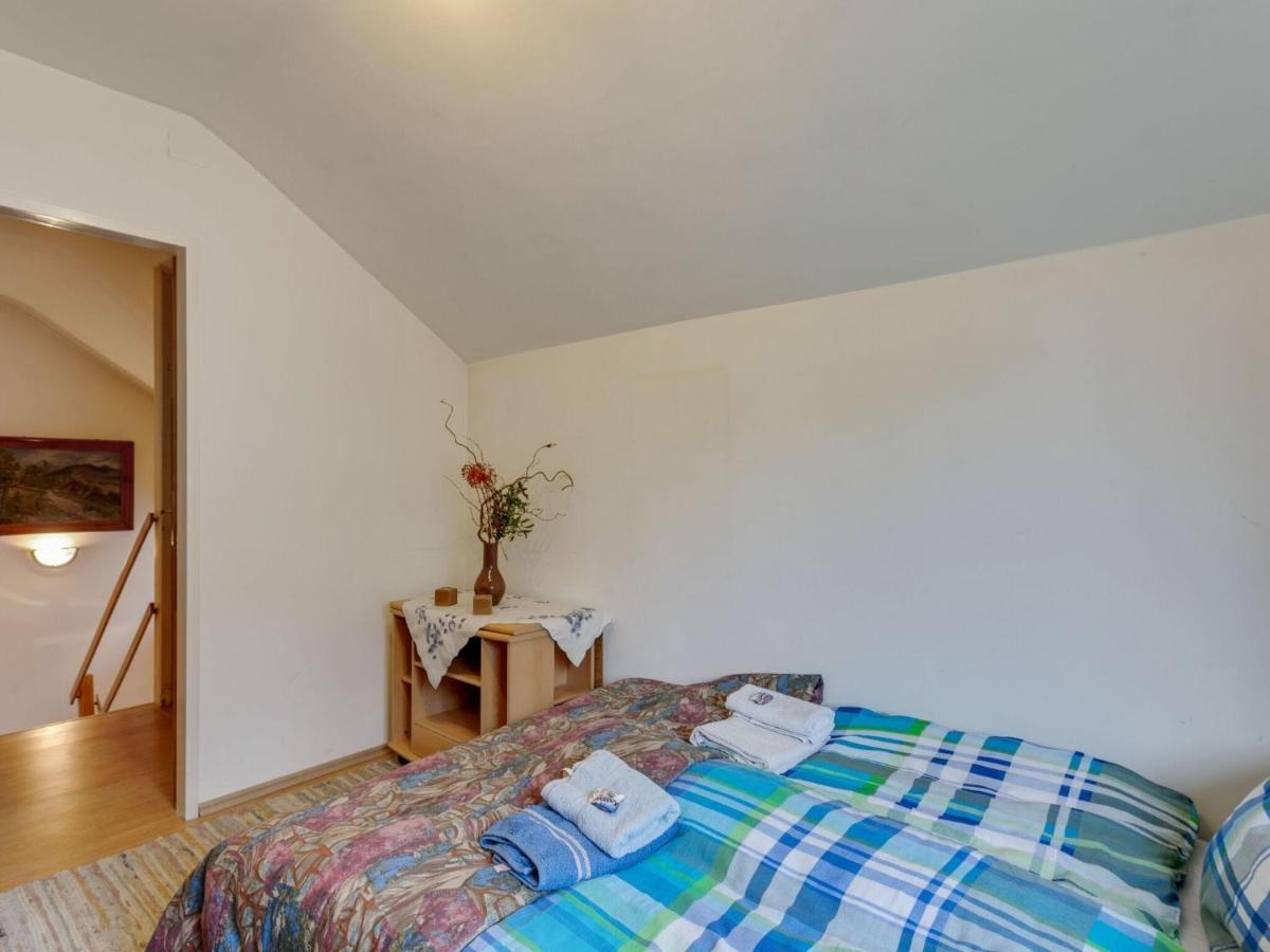 Lively Holiday Home In Wien With Private Garden Экстерьер фото
